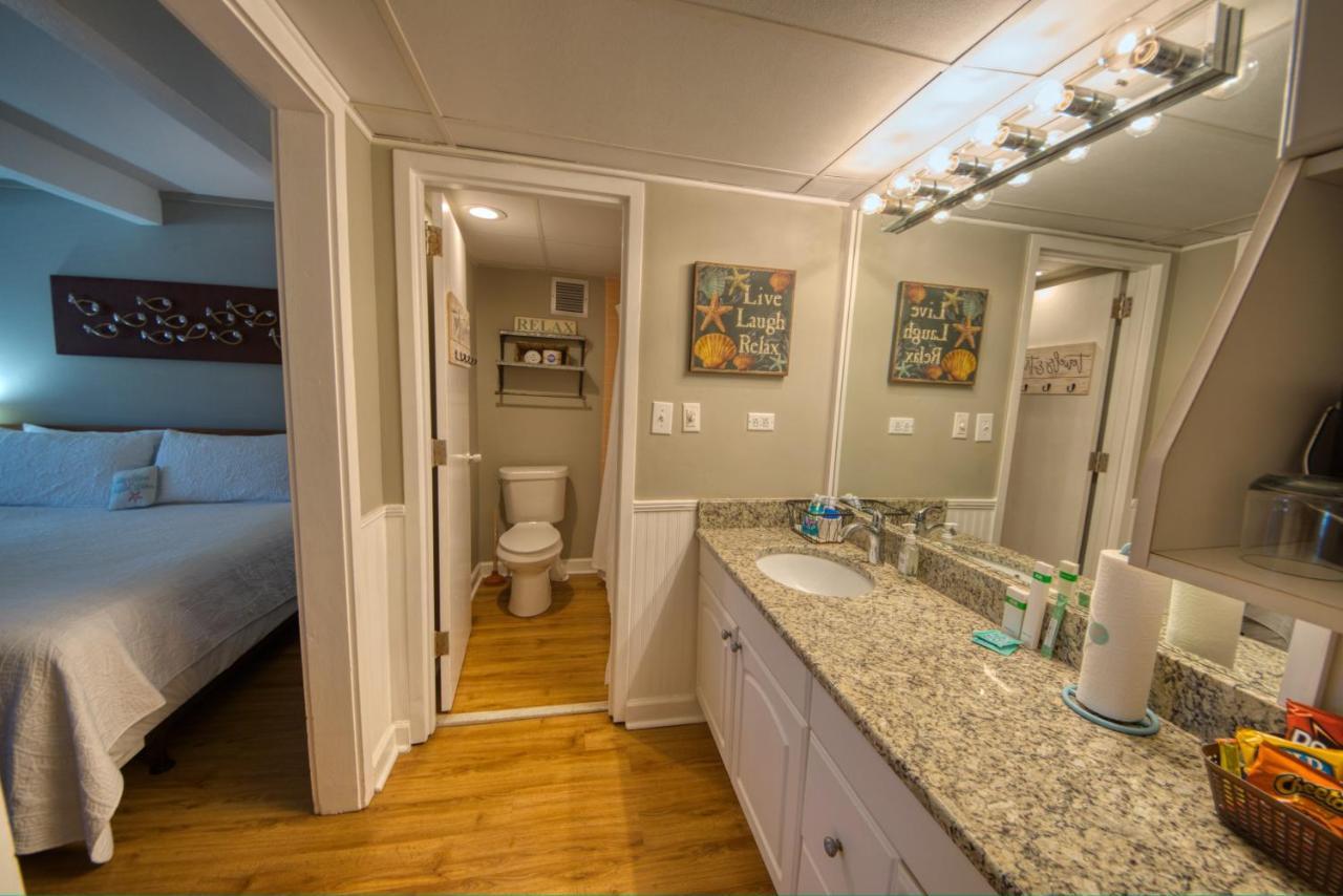 Waterway View Studio 2 W/ Pool, 1 Mile To Wrightsville Beach Wilmington Exterior photo